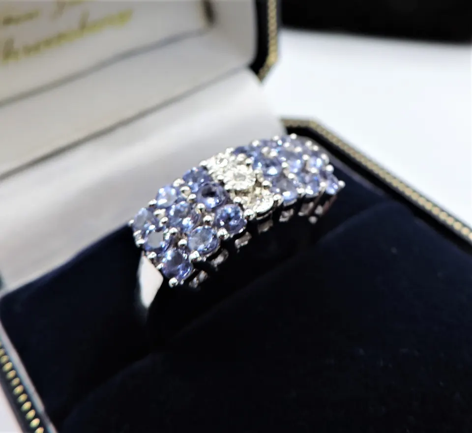 Sterling Silver Tanzanite & Diamond Ring New with Gift Pouch 