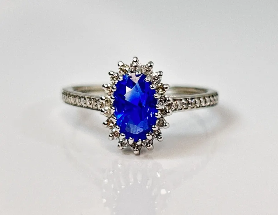 Beautiful 2.24 CT Unheated Burma Blue Sapphire  Diamonds & Platinum