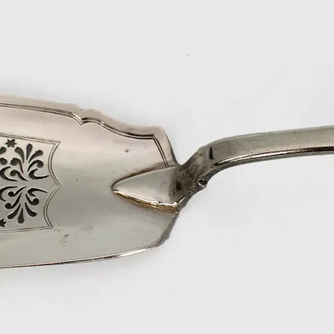 Georgian Solid Silver Fish Slice London 1824