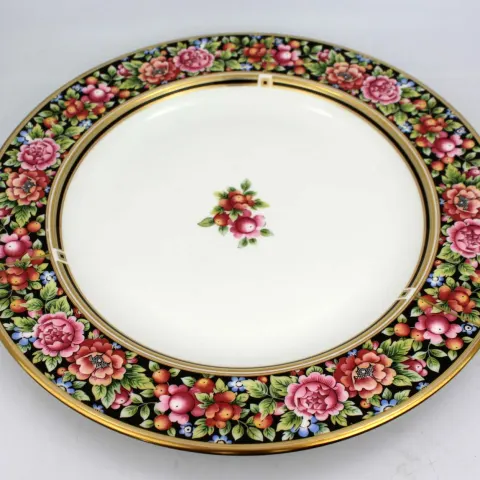 Wedgwood Clio Large Circular Platter