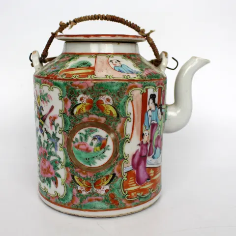 Cantonese Tea Pot c.1900