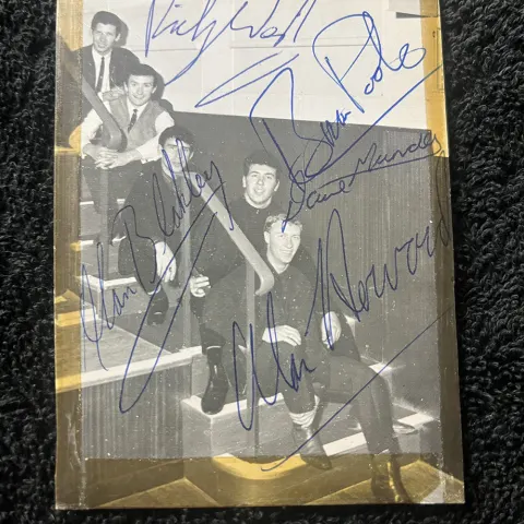 Brian Poole & The Tremeloes Signed