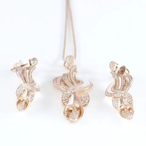 14K / 585Rose Gold Designer Diamond & Mother of Pearl Pendant Necklace Set