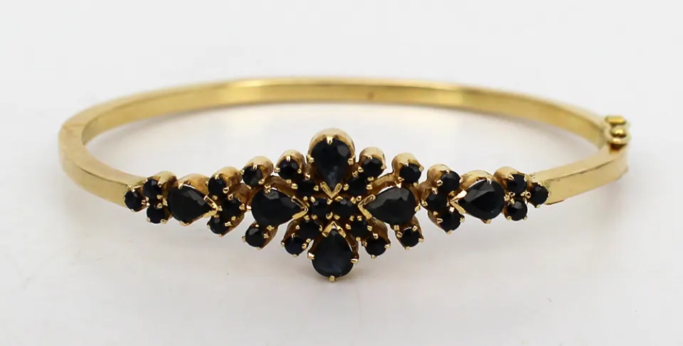 Russian Sapphire 18ct Gold Bracelet