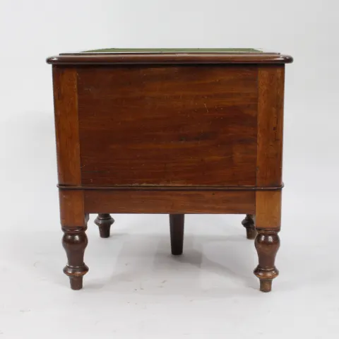 Antique Victorian Commode
