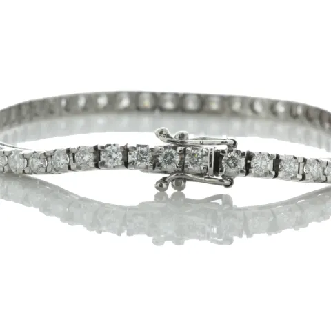 18ct White Gold Tennis Diamond Bracelet 2.64 Carats