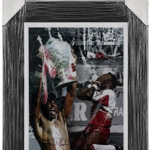 Martin Offiah Hand Signed Framed Photograph – Wigan Warriors Legend – COA Included – Ready To Hang