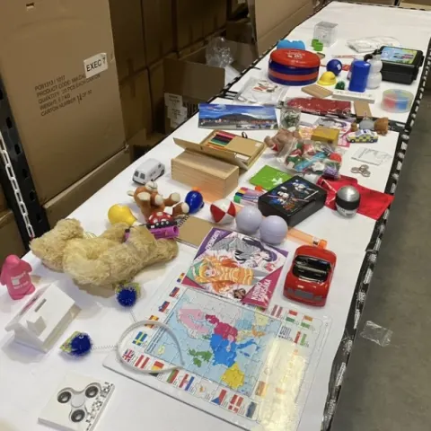 Box of Assorted New items (B4)