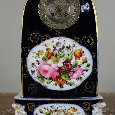Mid-19th Century French Porcelain Rococo Revival Mantel Clock