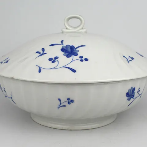 Royal Worcester Blue Bow Lidded Tureen