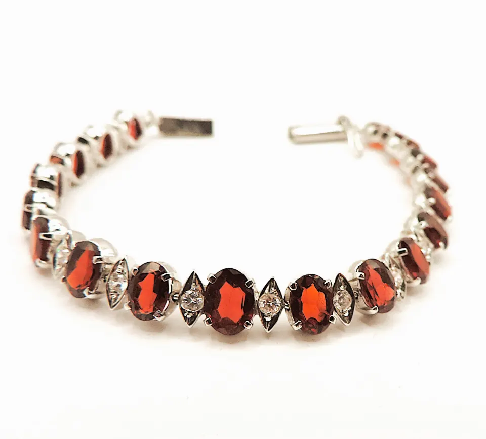  Sterling Silver 12 Carat Red & White Topaz Gemstone Bracelet New With Gift Box