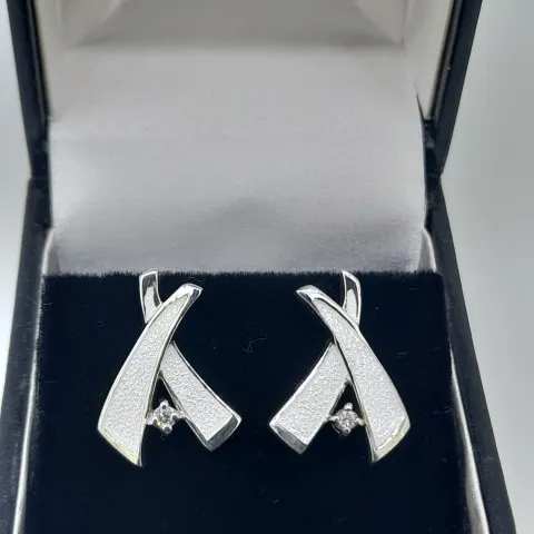 Nicole Barr Silver and Enamelled Stud Earrings Set With Sapphire