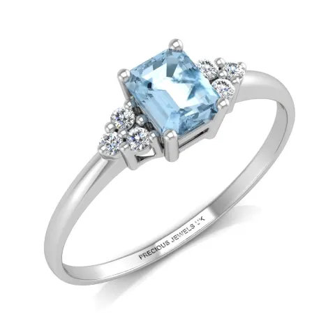 9ct White Gold Fancy Cluster Diamond Blue Topaz Ring (BT0.61) 0.06 Carats