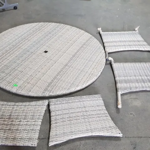 Rattan Table - COLLECTION ONLY !!!!!!!!