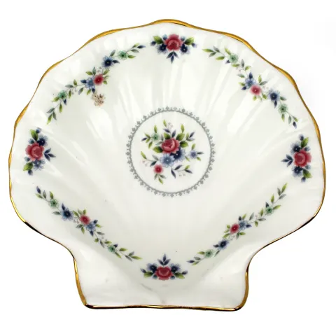 Wedgwood Rosedale Shell Form Dish