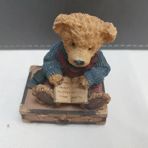 Vintage Bear on case