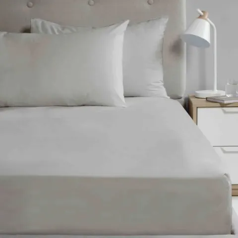 White Double Deep Fitted Sheet – Soft Brushed Microfibre Bed Sheet, Comfortable & Durable