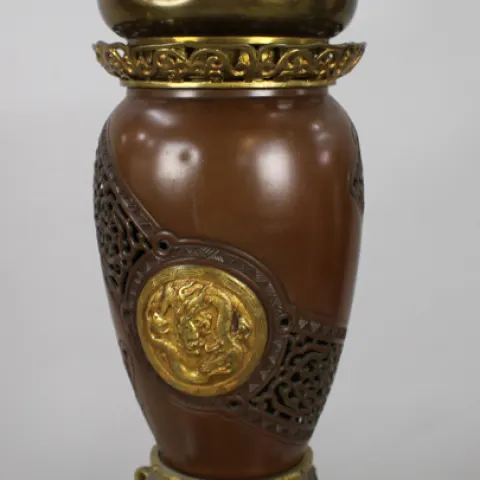Meiji Period Japanese Bronze Oil Lamp c.1900