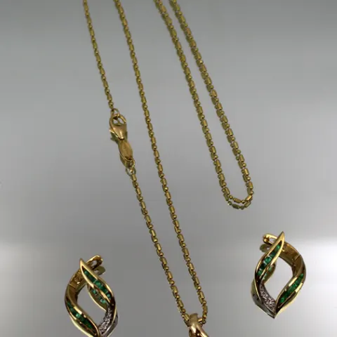 Vintage 14ct Gold Italian Necklace & Earring Set