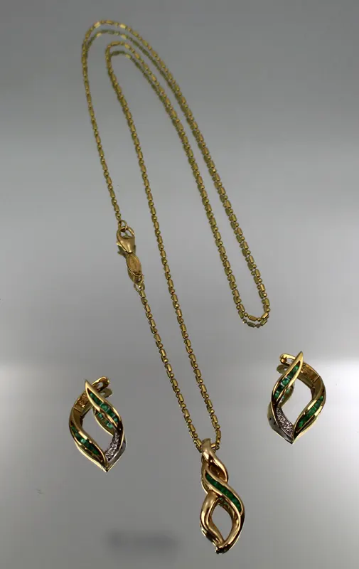 Vintage 14ct Gold Italian Necklace & Earring Set