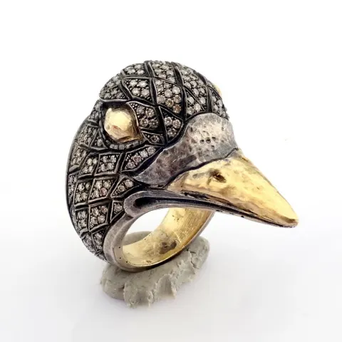 18K Bird Ring Detailed With Brilliant Diamonds On Silver
