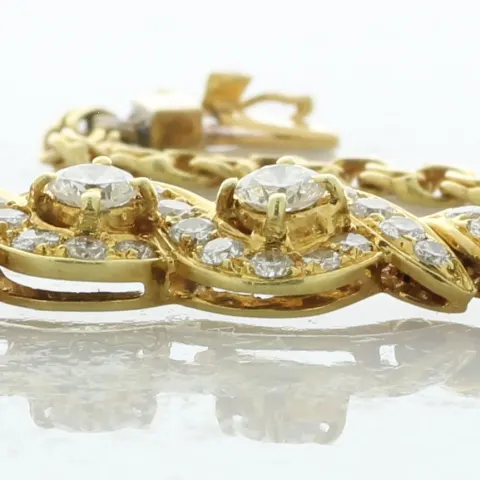 18ct Yellow Gold Ladies Dress Diamond Bracelet 6 Inch 2.50 Carats