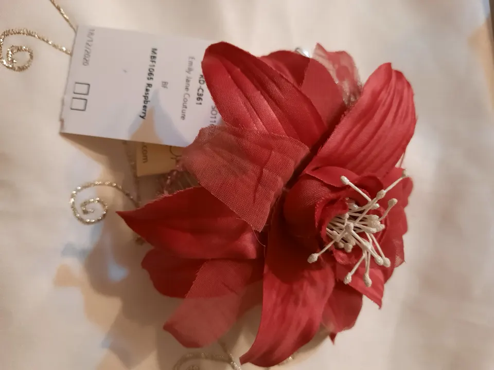Richard Designs MBF1065 Raspberry floral headpiece