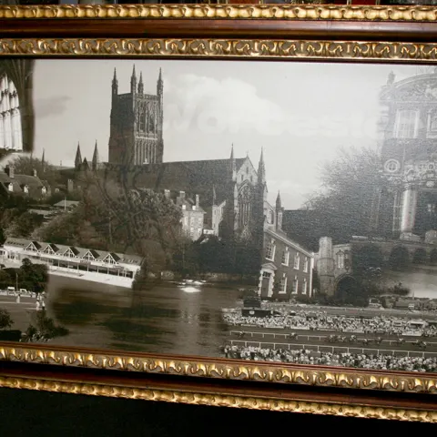 City of Worcester Montage Set in Gilt Frame