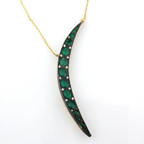 14K Yellow Gold Moon Necklace Detailed With Vibrant Emerald and Brilliant Diamonds