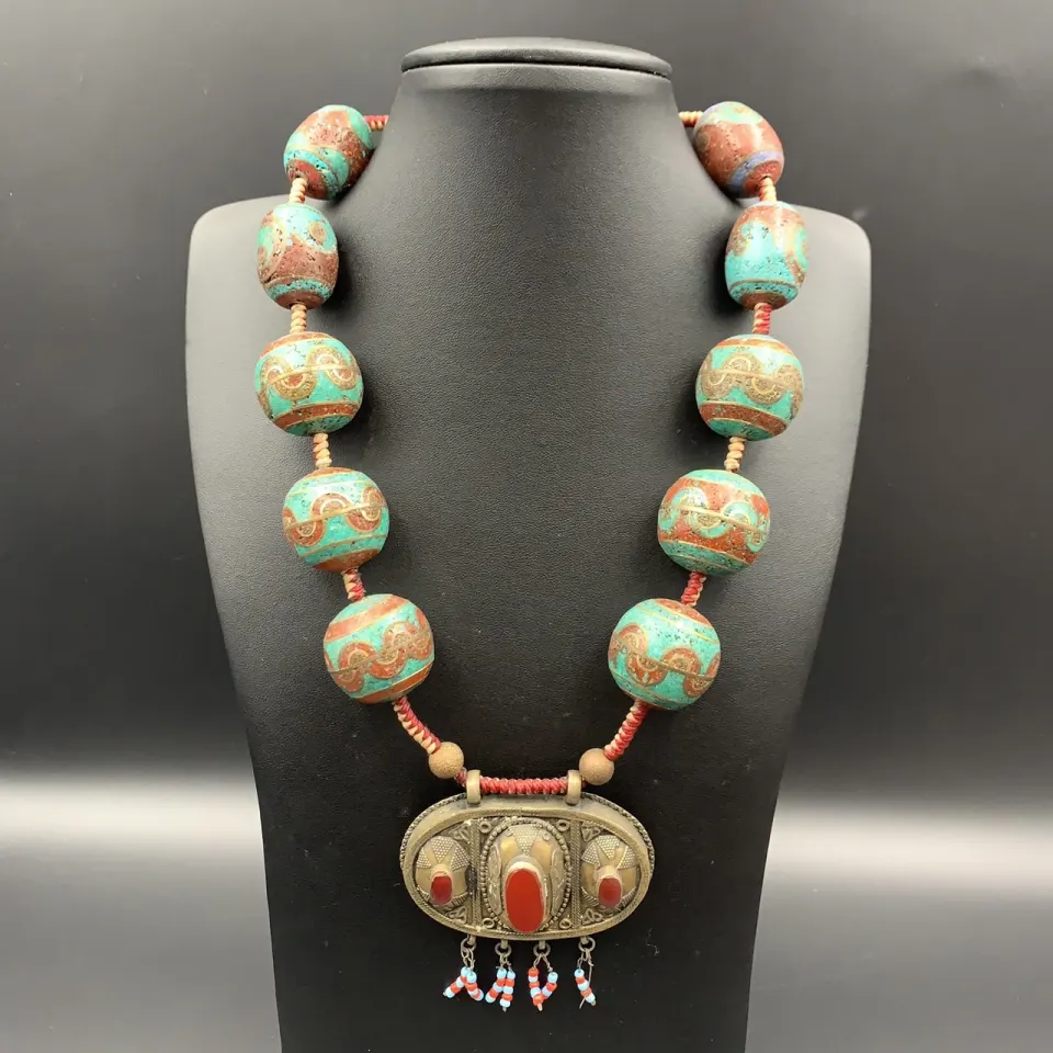 GK-31, Excellent Traditional Tibetan Nepalese Beads With Afghani Carnelian Brass Pendant Necklace.