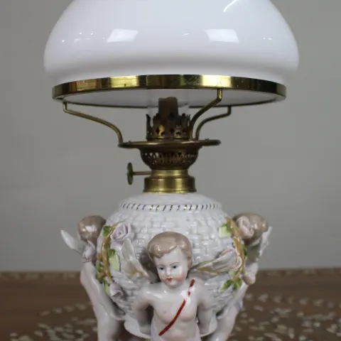 Dresden Porcelain Oil Lamp with Cherubs, c.1890