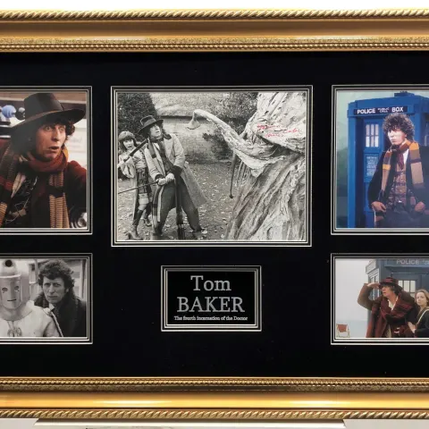 TOM BAKER original signature presentation