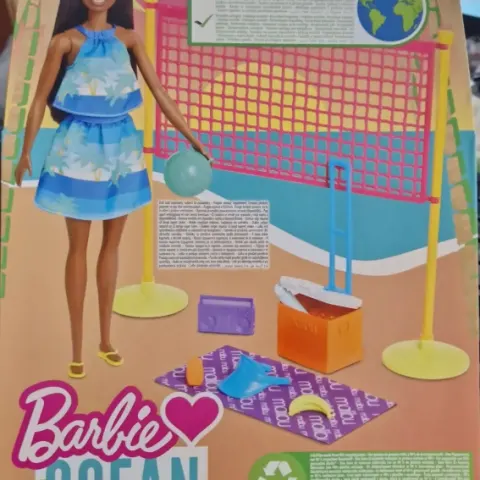 8 X Barbie Malibu Beach Starter Playset Volleyball GYG18 Mattel Loves the Ocean