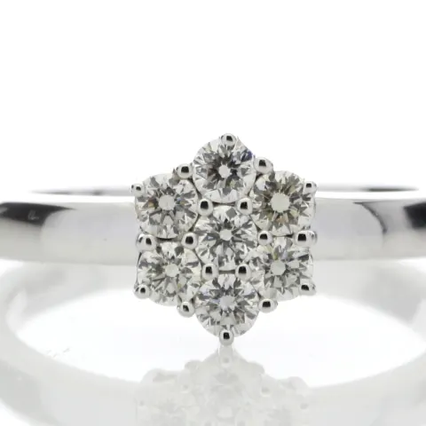 9ct White Gold Diamond Cluster Ring 0.45