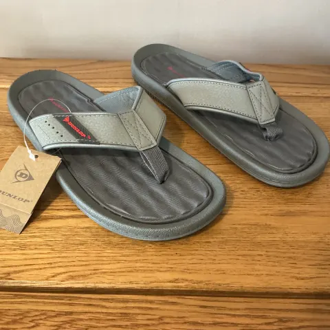 Dunlop Men's “Toe Post” Memory Foam Flip Flop Sandals, Size 9, Grey - New