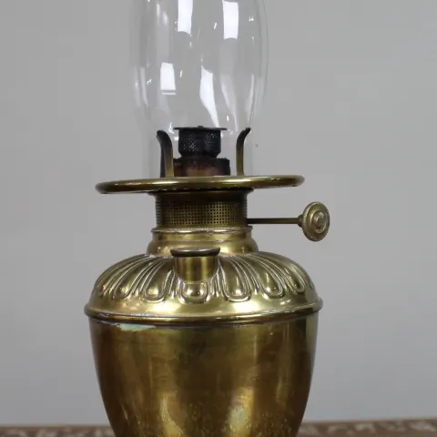 Antique Brass Oil Lamp by Wright & Butler, Birmingham – “The Union Burner”