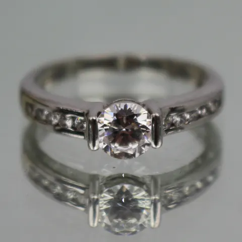 Vintage Silver CZ Ring