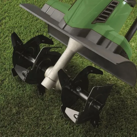 (125/Mez/1C) RRP £119. Powerbase 36cm 1050W Electric Rotavator Tiller, 36cm Working Width, 18cm Wor
