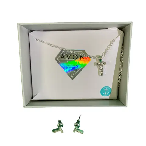 Avon Necklace and Earring set (Swarovski)