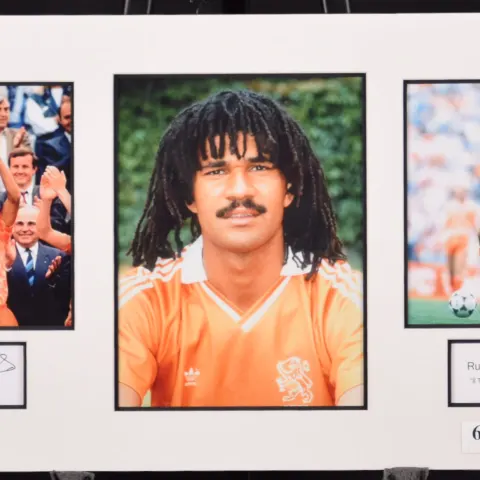 RUUD GULLIT original signed presentation