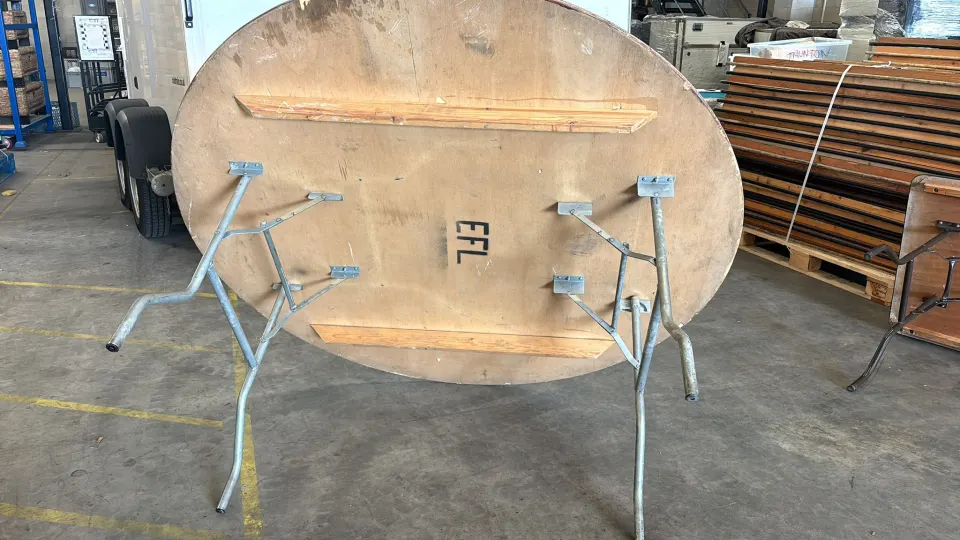 6 x 5ft 6in Round Banqueting Tables with fold up legs