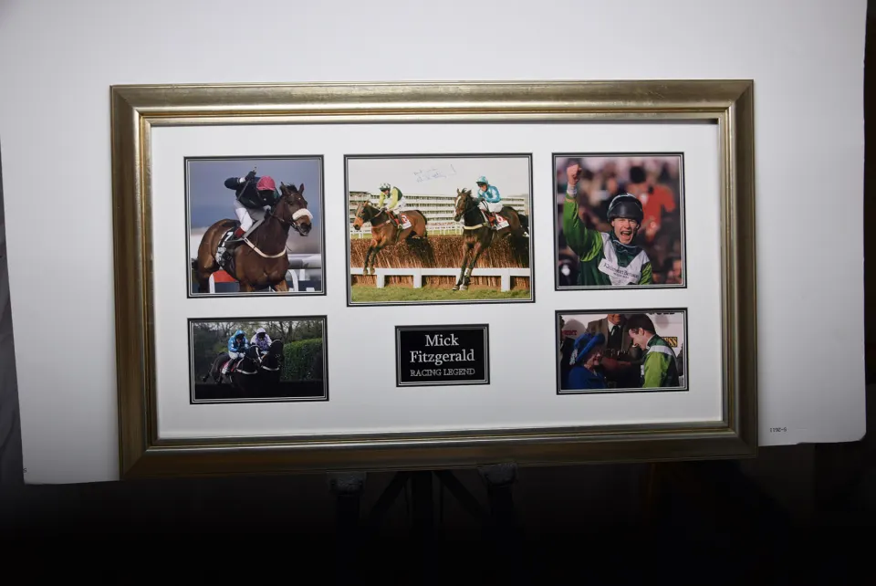 MICK FITZGERALD original signature presentation.