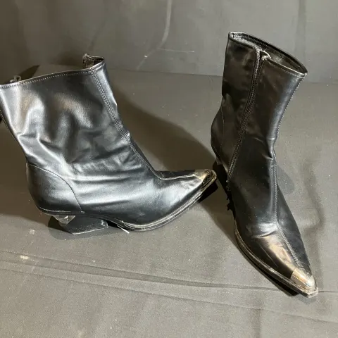 Jeffery Campbell boots worn by Will Kemp