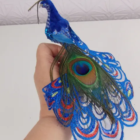 6 x CLIP-ON PEACOCK ORNAMENTS