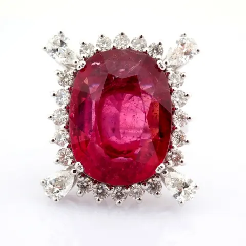 18k white gold cluster ring detailed with 13.92 ct tourmaline and 1.87ct brilliant diamonds
