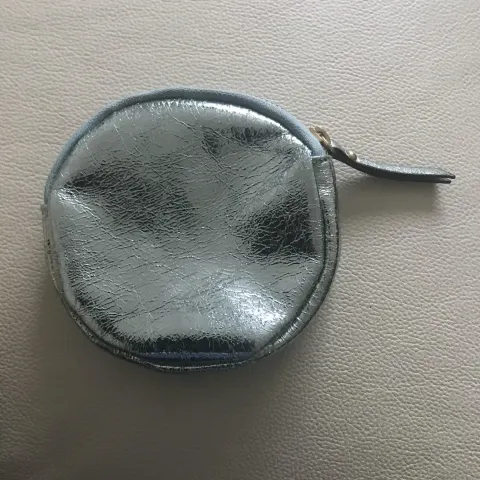 Metallic Green Leather Round Purse