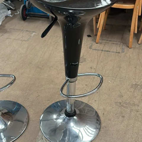 4 x Black Adjustable Low / High Chairs
