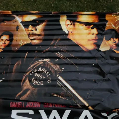 S.W.A.T Original UK Cinema Vinyl Advance Banner Colin Farrell Samuel L Jackson