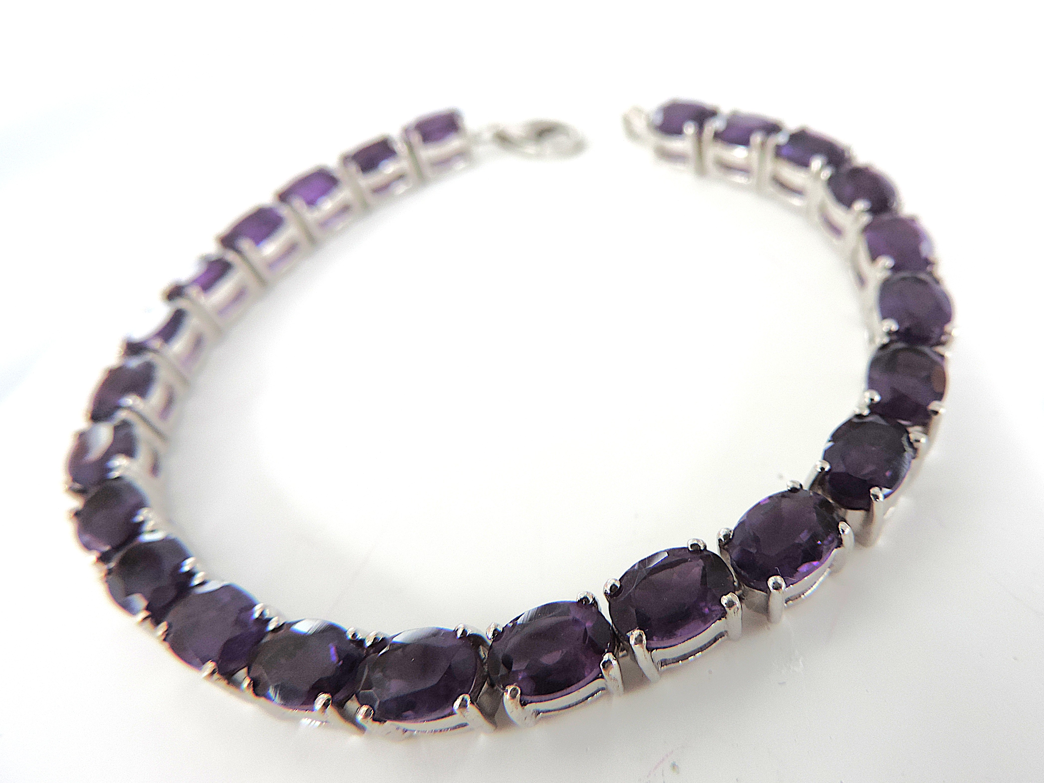 925 Sterling Silver 21 Carat Amethyst Bracelet 'New With Gift Box'