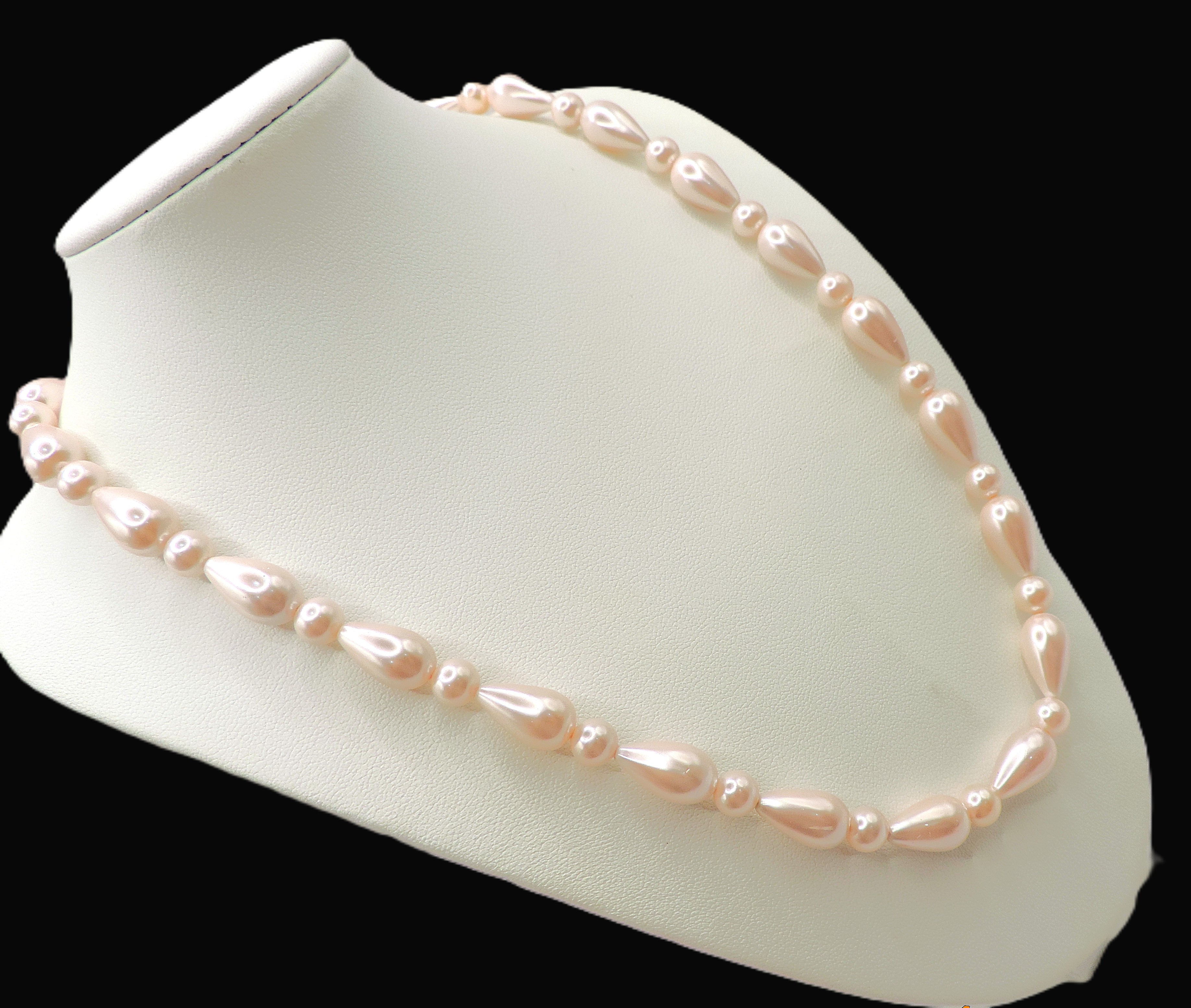 Rose Shell Bead Necklace Sterling Silver Clasp New With Gift Pouch